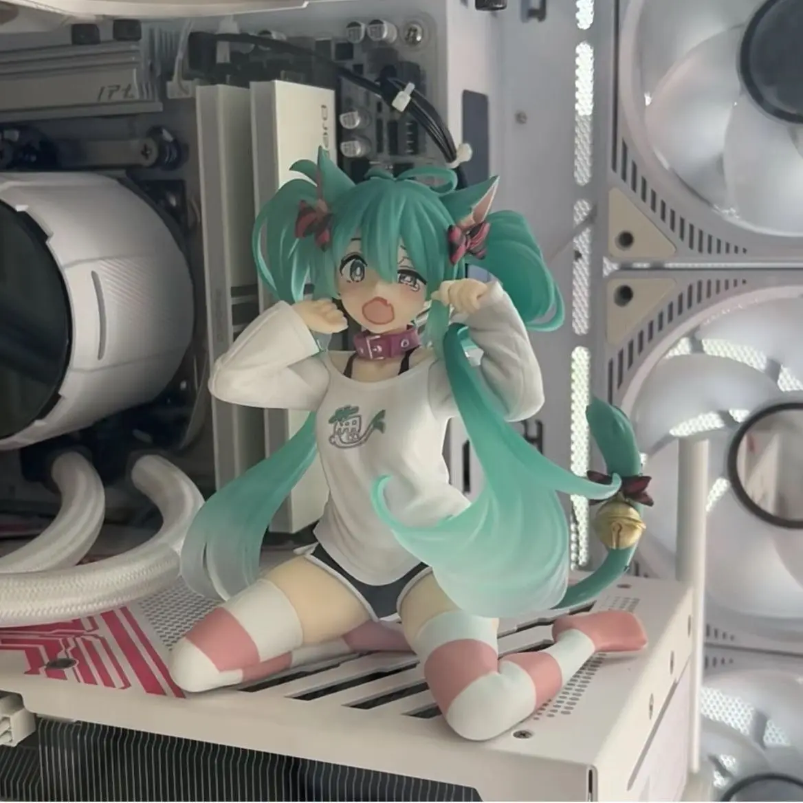 Figurka anime Hatsune Miku z 2 – Death Note Replica recenzja i cena